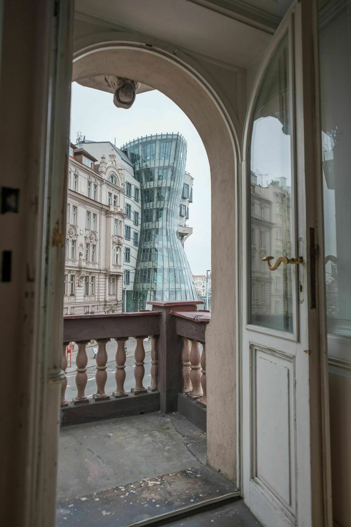 Apartments Resslova By The Dancing House Praga Exterior foto